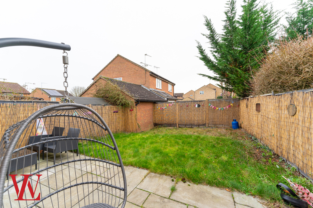 2 bed semi-detached house for sale in Irving Close, Bishop's Stortford  - Property Image 15