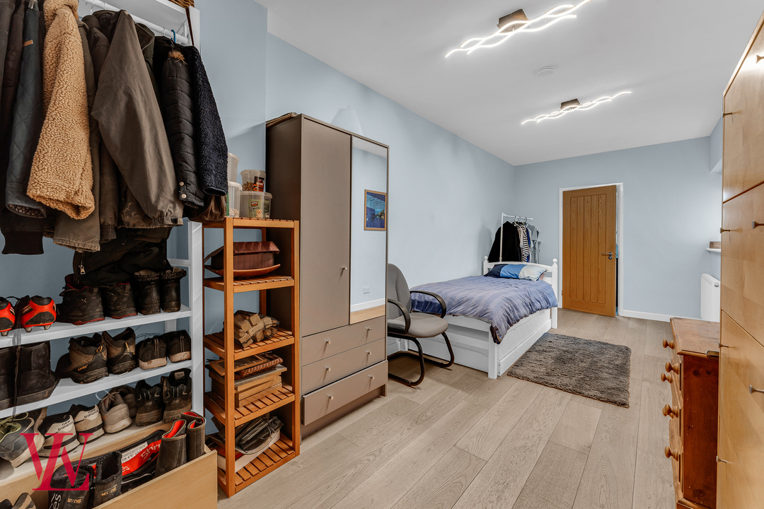 5 bed link detached house for sale in Morning Side, Cannons Lane, Hatfield Broad Oak, Bishop's Stortford, Hertfordshire  - Property Image 20