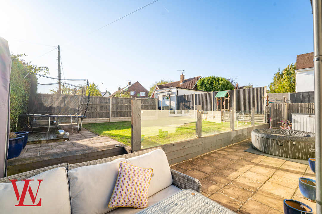 4 bed semi-detached house for sale in Major Oak, Robin Hood Road, Elsenham, Bishop's Stortford, Hertfordshire 24