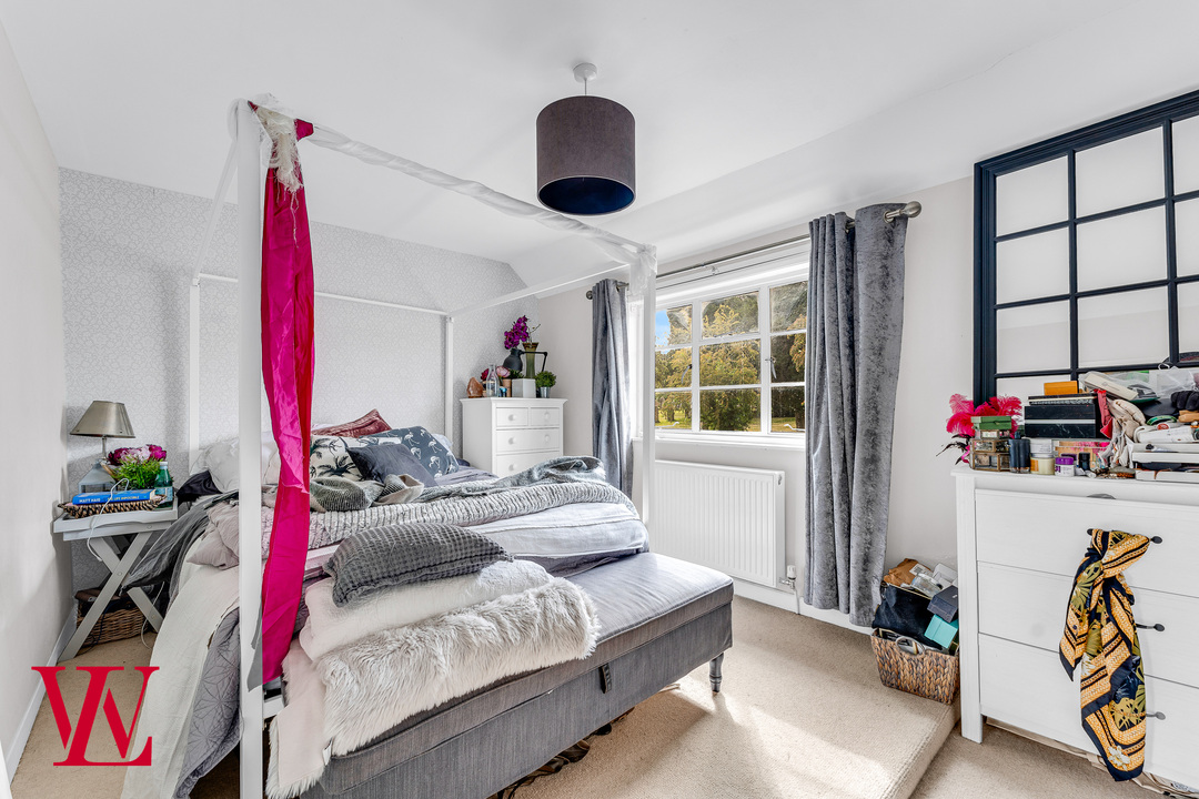 3 bed cottage for sale in The Endway, Dunmow  - Property Image 12