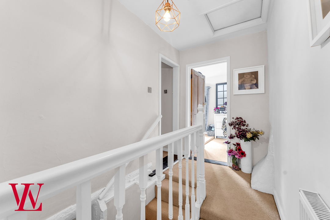 3 bed cottage for sale in The Endway, Dunmow  - Property Image 16
