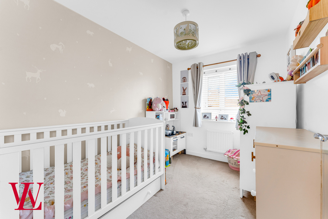 3 bed semi-detached house for sale in Barley Way, Bishop's Stortford  - Property Image 9