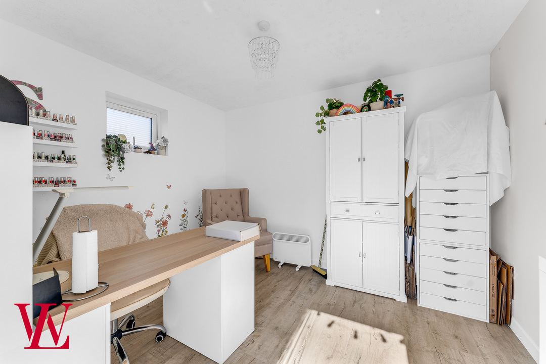 3 bed semi-detached house for sale in Barley Way, Bishop's Stortford  - Property Image 12