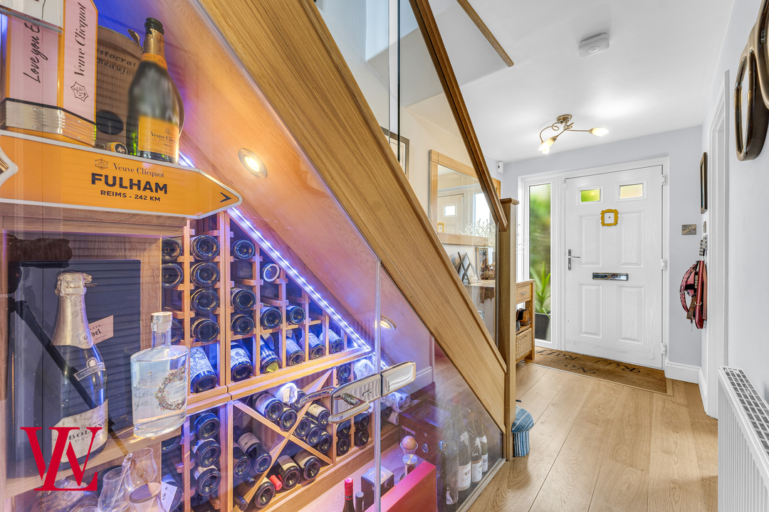 4 bed semi-detached house for sale in Nursery Close, Bishop's Stortford  - Property Image 10