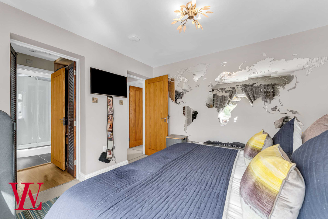 4 bed semi-detached house for sale in Nursery Close, Bishop's Stortford  - Property Image 14