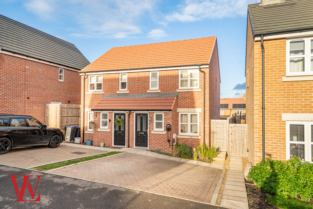 2 bed semi-detached house for sale in Thorpe Road, Bishop's Stortford