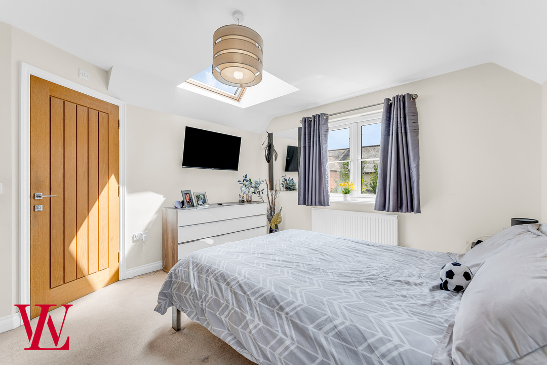 4 bed detached house for sale in Dunmow Road, Bishop's Stortford  - Property Image 13