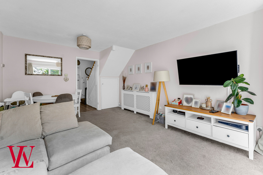2 bed terraced house for sale in Appleton Fields, Bishop's Stortford, Hertfordshire  - Property Image 4
