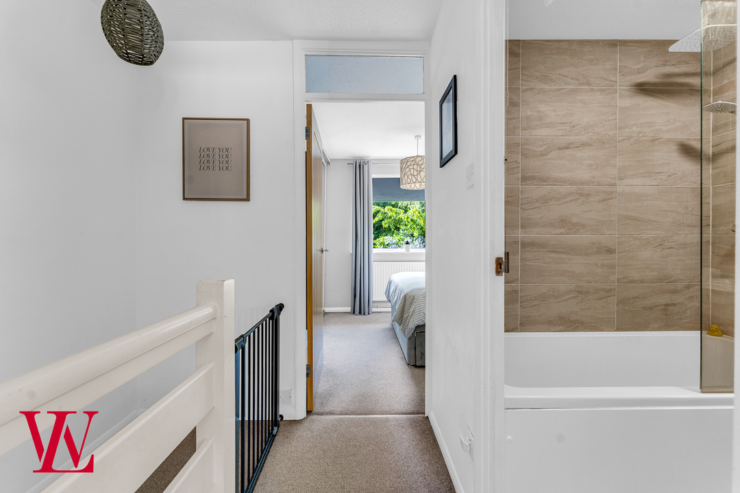 2 bed terraced house for sale in Appleton Fields, Bishop's Stortford, Hertfordshire  - Property Image 8