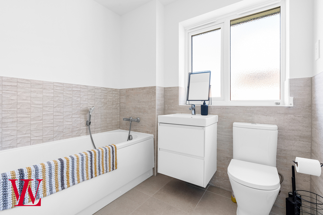 4 bed detached house for sale in Crocus Drive, Elsenham, Essex 24