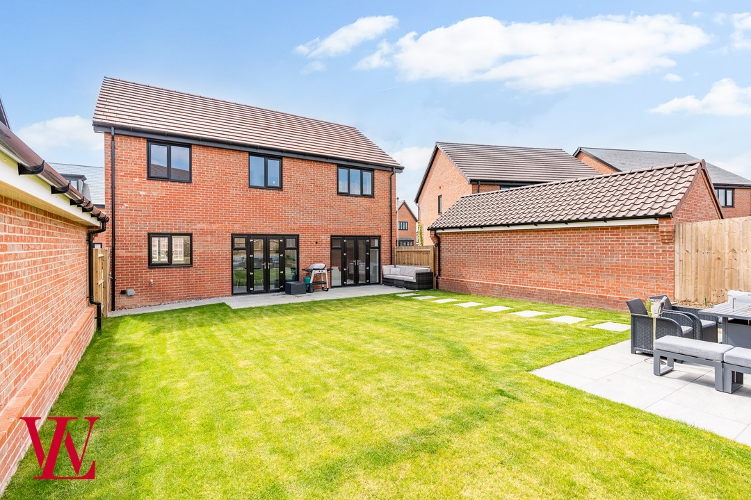 4 bed detached house for sale in Crocus Drive, Elsenham, Essex 28