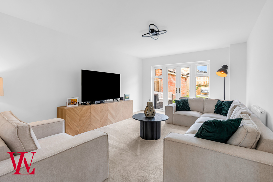 4 bed detached house for sale in Crocus Drive, Elsenham, Essex 8