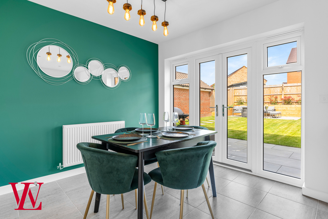 4 bed detached house for sale in Crocus Drive, Elsenham, Essex 3