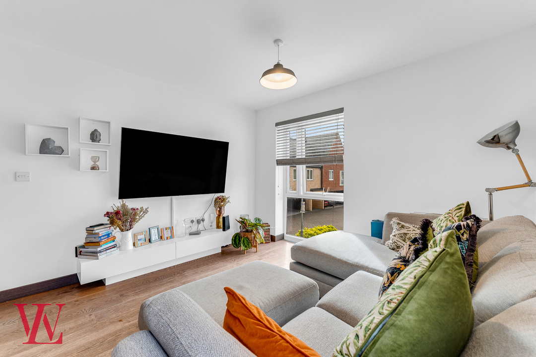 2 bed apartment for sale in River View, Bishop's Stortford, Hertfordshire  - Property Image 5