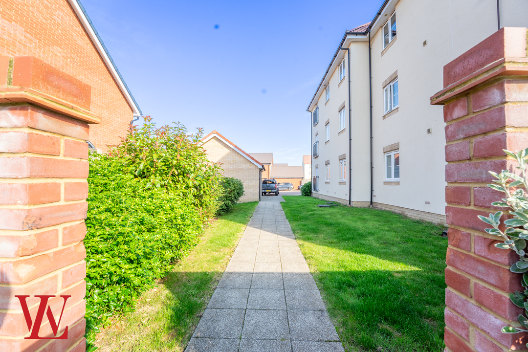 2 bed apartment for sale in Newland Avenue, Bishop's Stortford  - Property Image 12