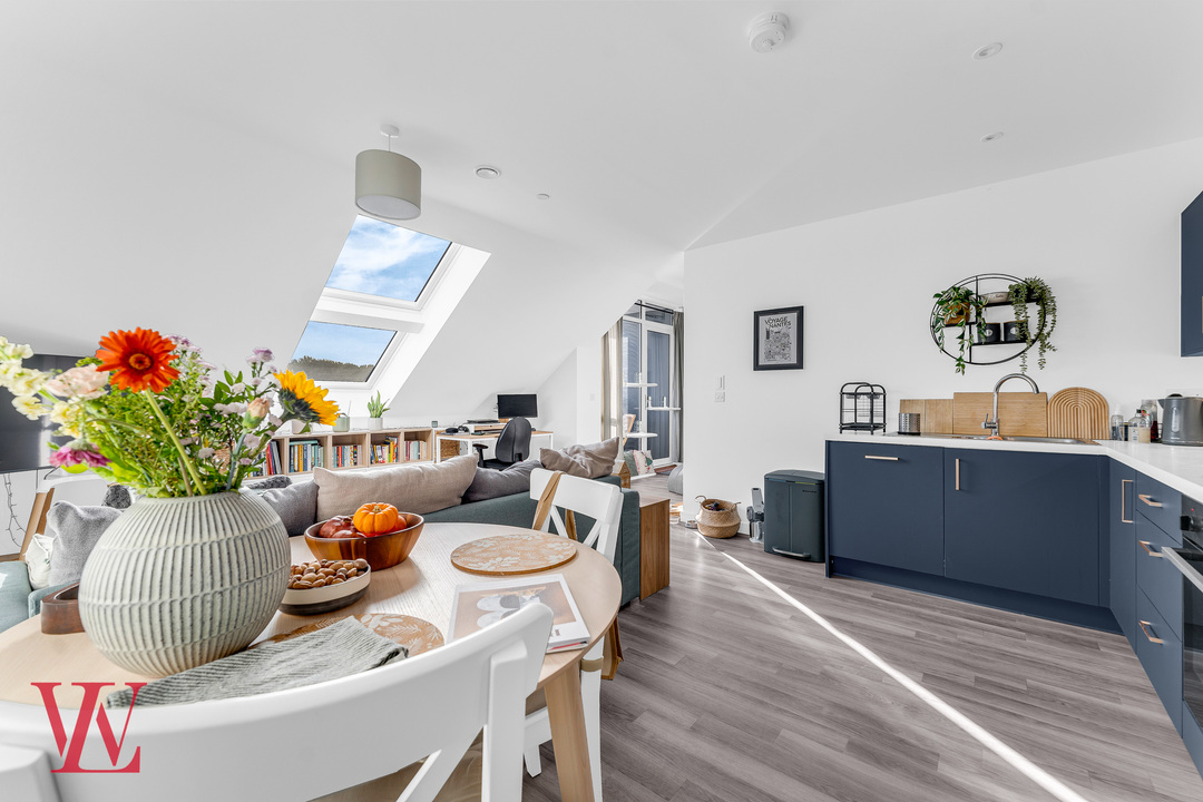 1 bed apartment for sale in Engine House, Morton Peto Road, Bishop's Stortford, Hertfordshire 2