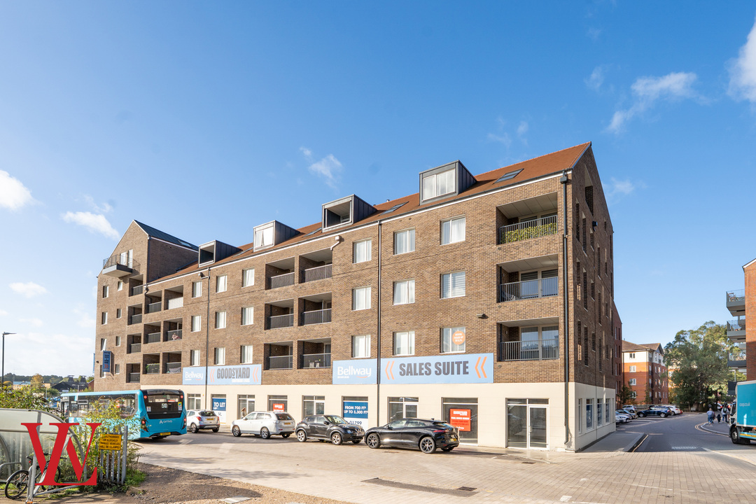 1 bed apartment for sale in Engine House, Morton Peto Road, Bishop's Stortford, Hertfordshire - Property Image 1