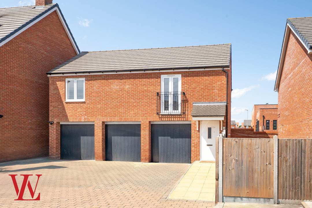 2 bed for sale in Newland Avenue, Bishop's Stortford, CM23