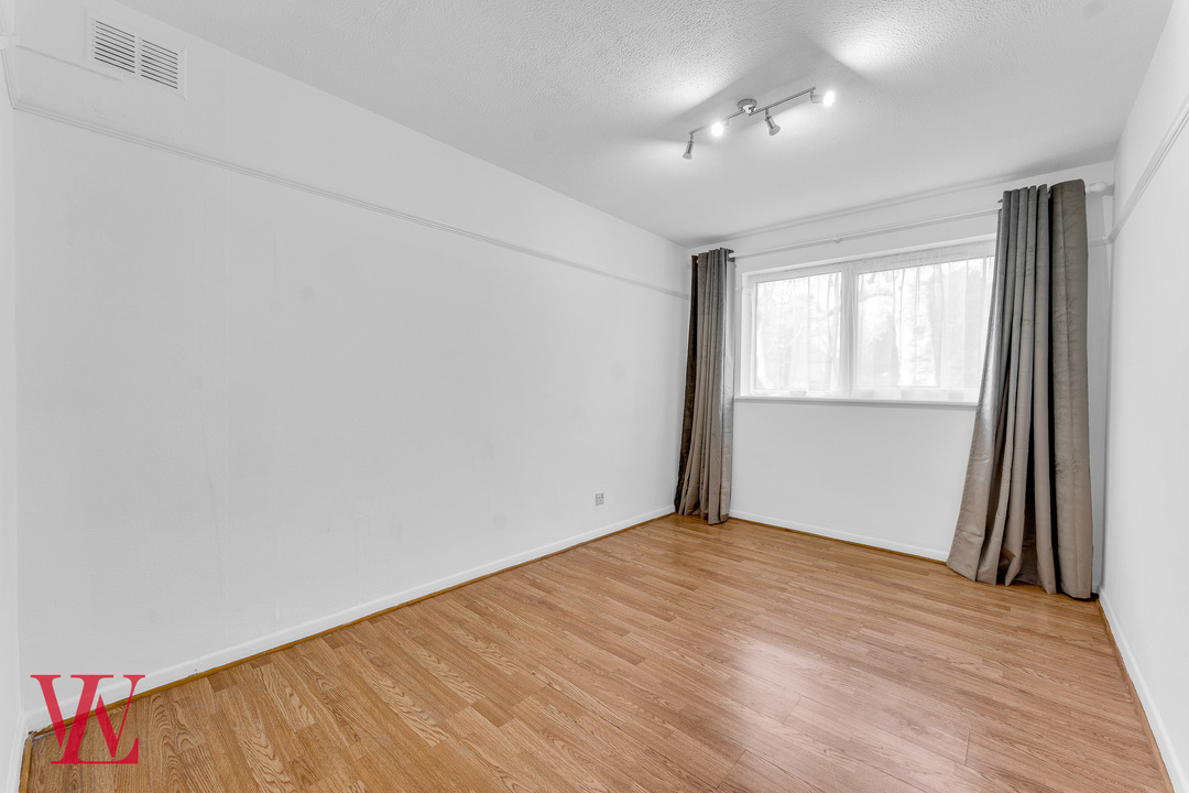 2 bed apartment to rent in Apton Court, Bishop's Stortford, Hertfordshire  - Property Image 6