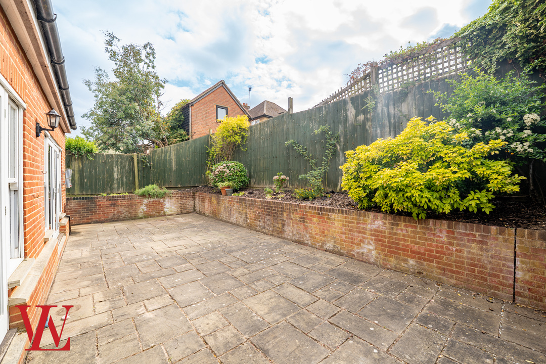 3 bed semi-detached house for sale in Tuckers Row, Bishop's Stortford  - Property Image 15