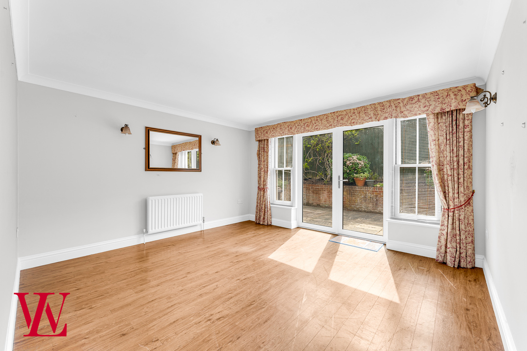 3 bed semi-detached house for sale in Tuckers Row, Bishop's Stortford  - Property Image 2