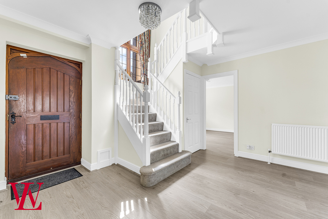 5 bed detached house to rent in Maze Green Heights, Bishop's Stortford  - Property Image 7