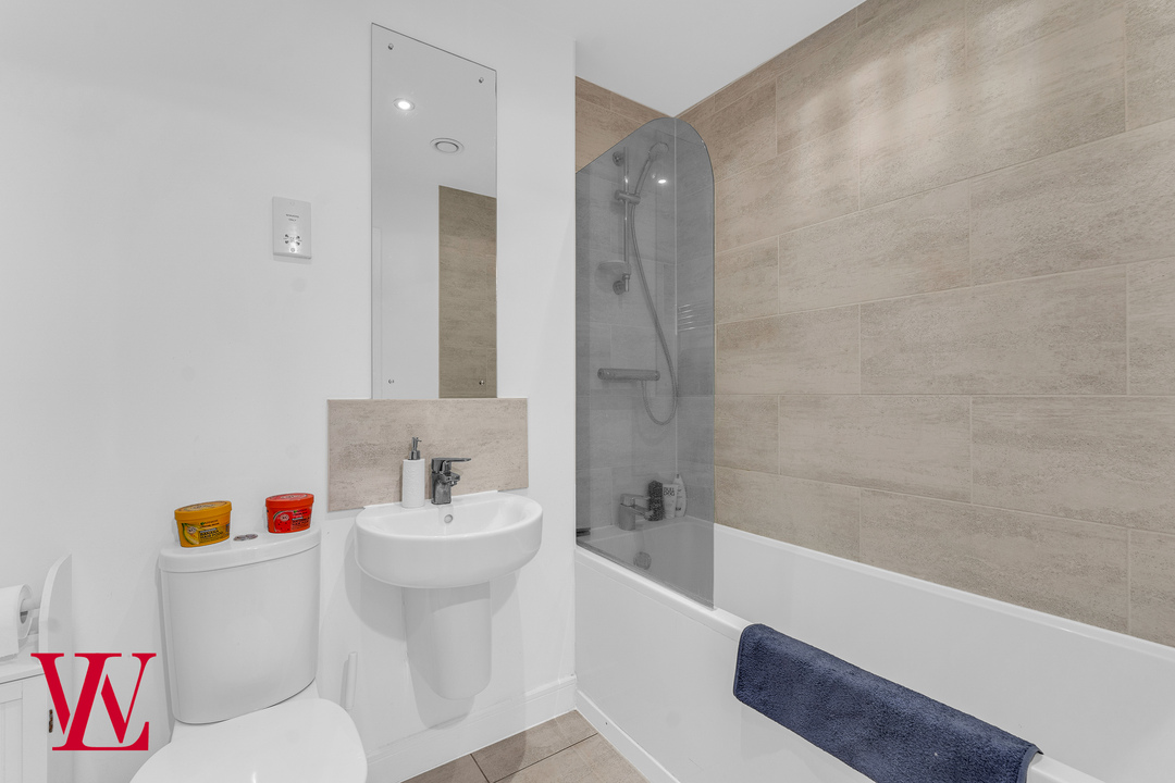 1 bed apartment for sale in South Street, Bishop's Stortford  - Property Image 14