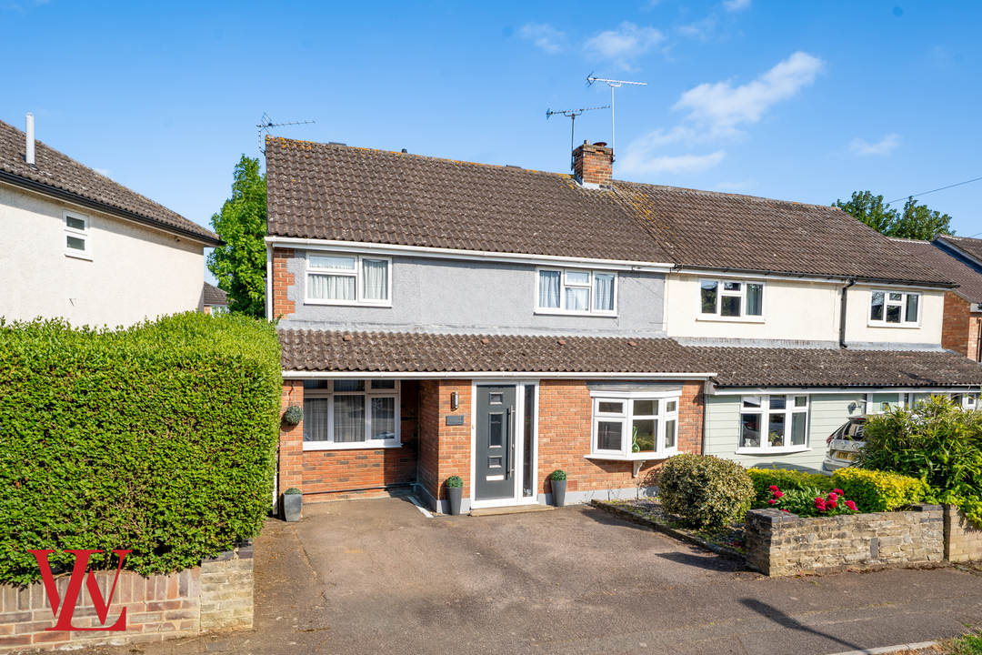 4 bed semi-detached house for sale in Audrey Gardens, Bishop's Stortford - Property Image 1