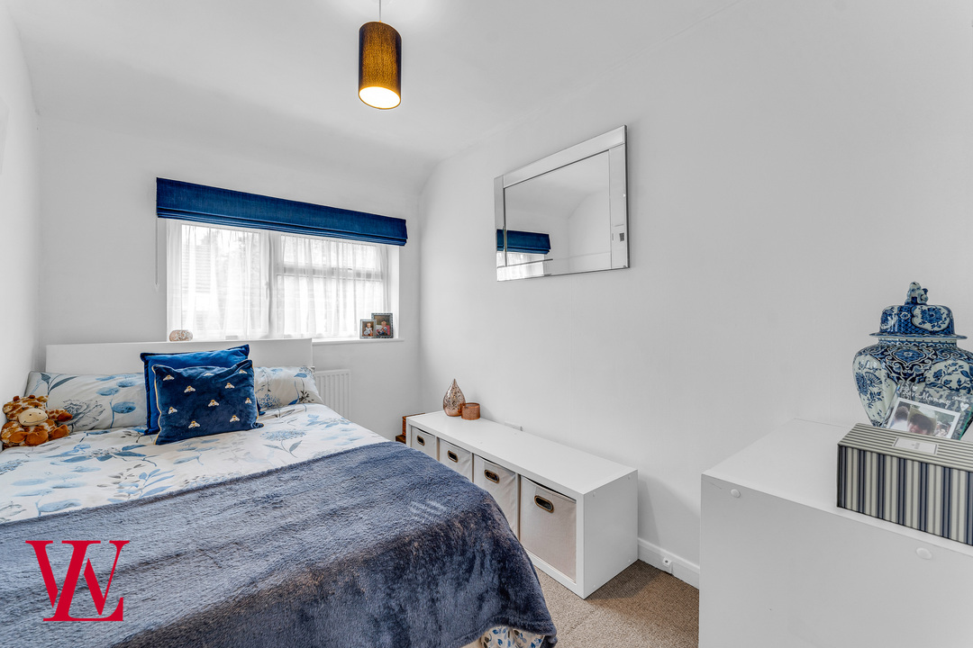 4 bed semi-detached house for sale in Audrey Gardens, Bishop's Stortford, Hertfordshire 15