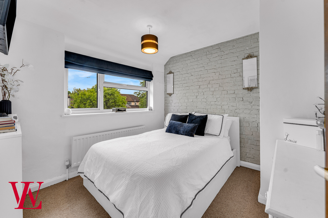 4 bed semi-detached house for sale in Audrey Gardens, Bishop's Stortford  - Property Image 15