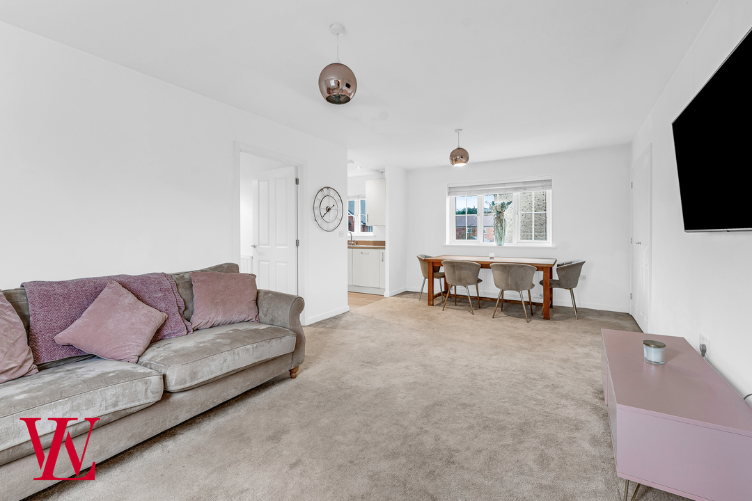 2 bed for sale in Adams Close, Bishop's Stortford  - Property Image 3