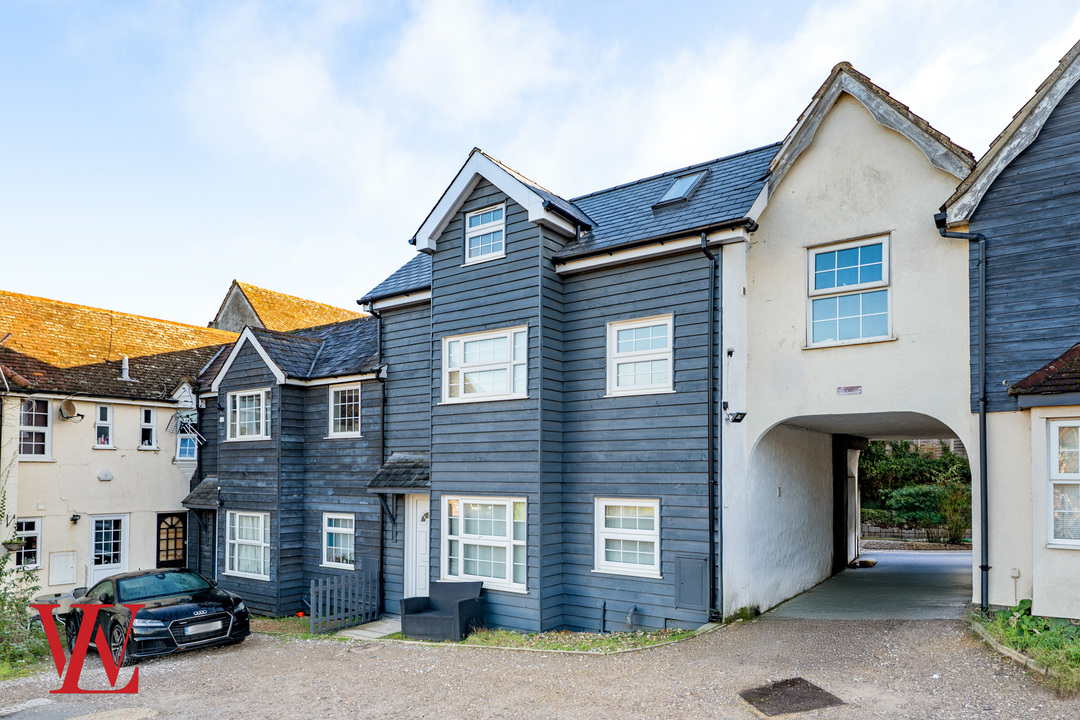 4 bed terraced house for sale in Bakers Court, Hockerill Street, Bishop's Stortford, Hertfordshire - Property Image 1