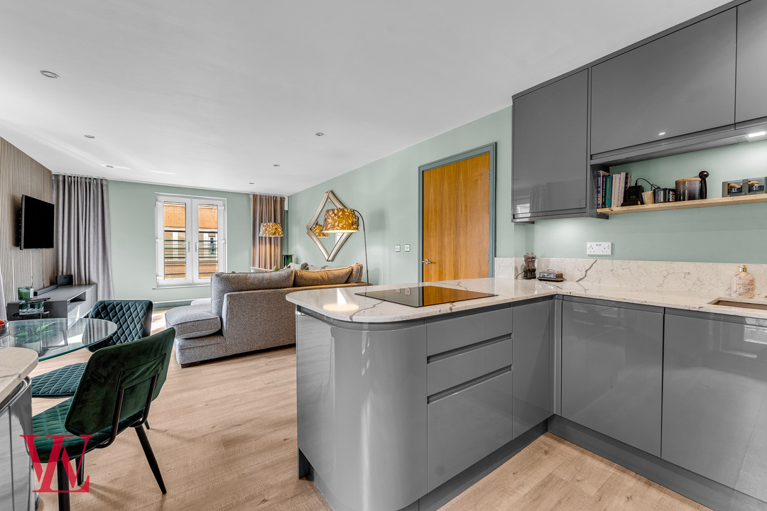 2 bed apartment for sale in St. Stephens Court, Silver Street, Stansted, Essex  - Property Image 9