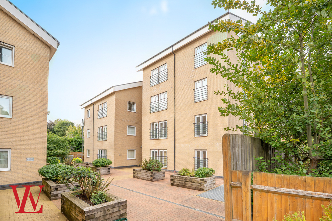 2 bed apartment for sale in St. Stephens Court, Silver Street, Stansted, Essex 17