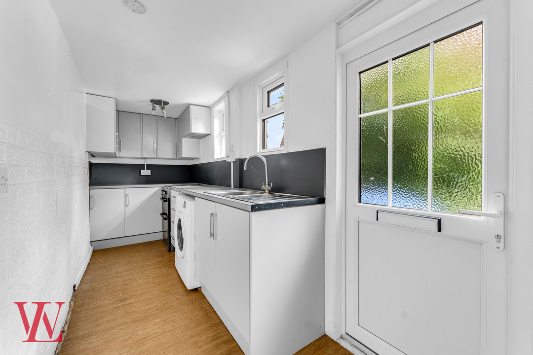 3 bed semi-detached house for sale in Whitehall Cottages, Hunsdon, Ware, Hertfordshire 4