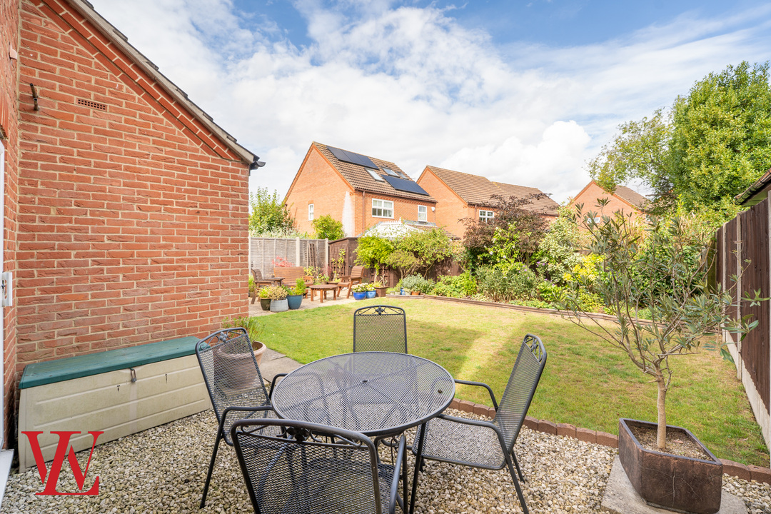 4 bed detached house for sale in Snowdrop Close, Bishop's Stortford, Hertfordshire 25