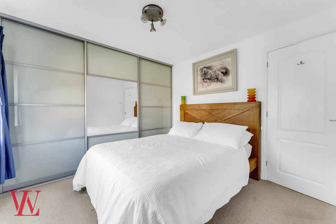 4 bed detached house for sale in Snowdrop Close, Bishop's Stortford, Hertfordshire  - Property Image 19