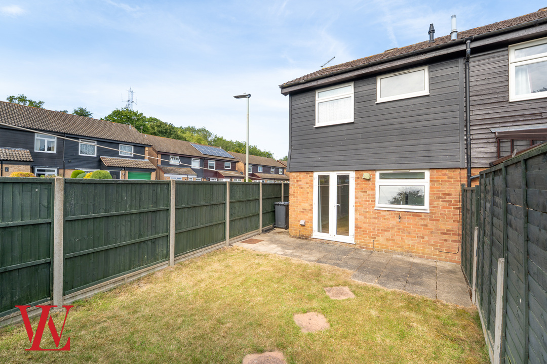 2 bed end of terrace house to rent in Sunningdale, Bishop's Stortford  - Property Image 12