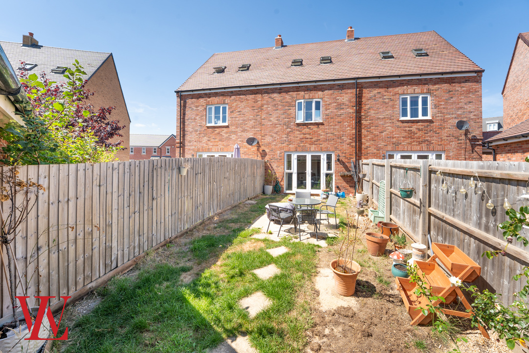 3 bed terraced house for sale in Newland Avenue, Bishop's Stortford  - Property Image 16