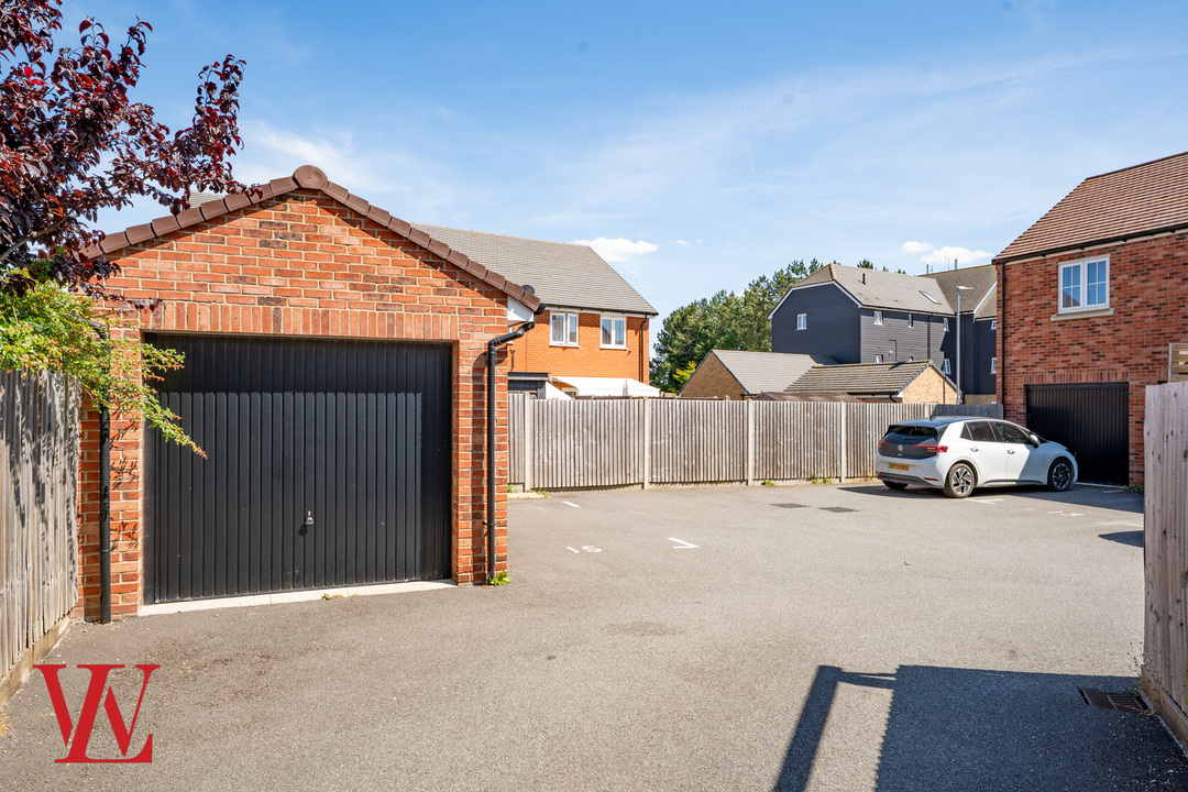 3 bed terraced house for sale in Newland Avenue, Bishop's Stortford  - Property Image 17