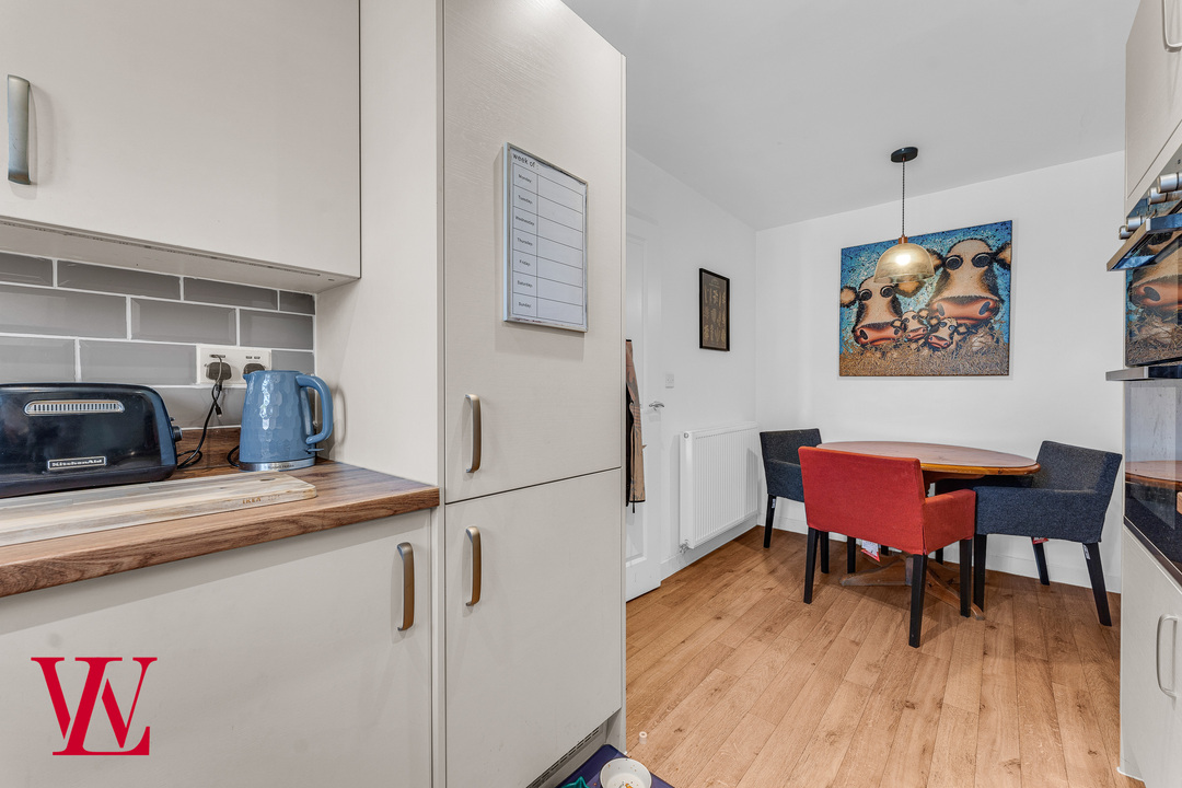3 bed terraced house for sale in Newland Avenue, Bishop's Stortford  - Property Image 6
