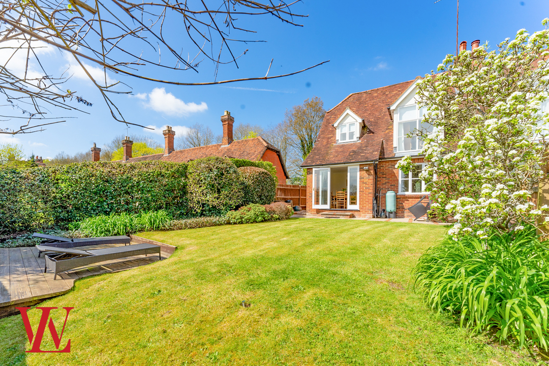 2 bed semi-detached house for sale in Tower Hill, Much Hadham  - Property Image 16