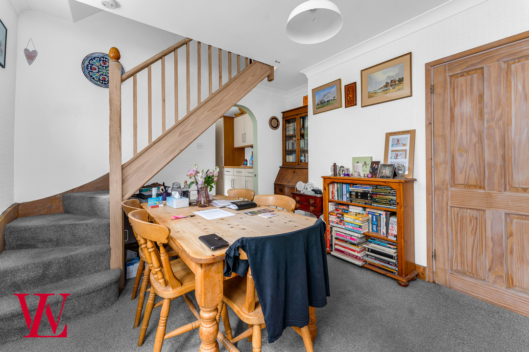 3 bed semi-detached house for sale in Mazoe Road, Bishop's Stortford, Hertfordshire  - Property Image 6