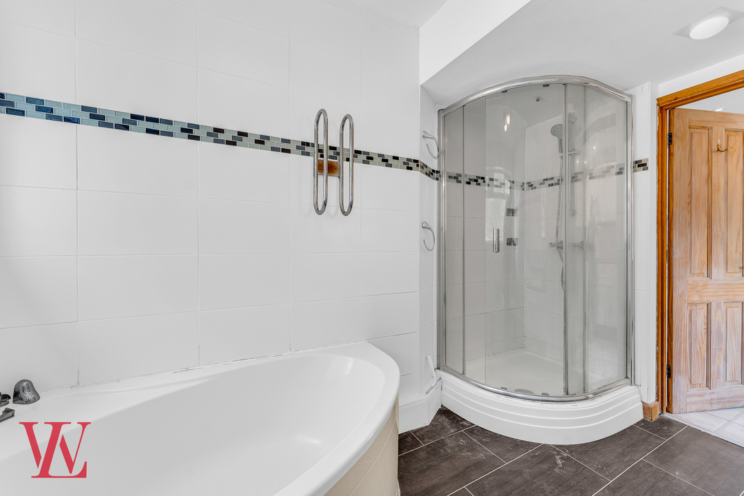 3 bed semi-detached house for sale in Mazoe Road, Bishop's Stortford, Hertfordshire  - Property Image 8