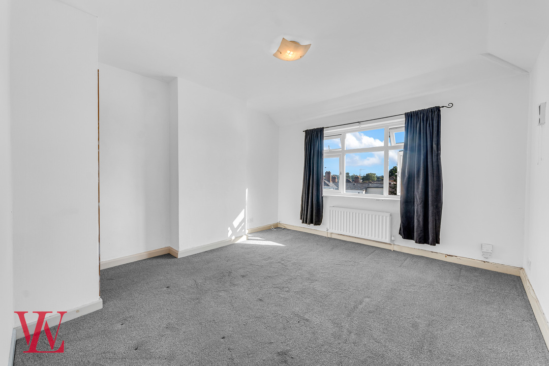 3 bed semi-detached house for sale in Mazoe Road, Bishop's Stortford, Hertfordshire  - Property Image 9