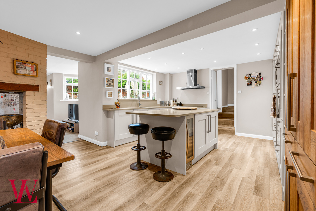 4 bed detached house for sale in Bakery House, High Street, Stebbing, Dunmow, Essex 8