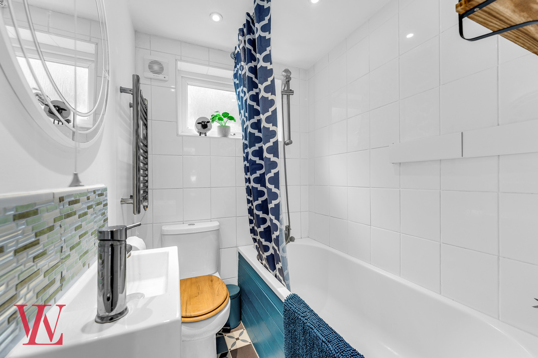 1 bed terraced house to rent in Bells Hill, Bishop's Stortford, Hertfordshire  - Property Image 7