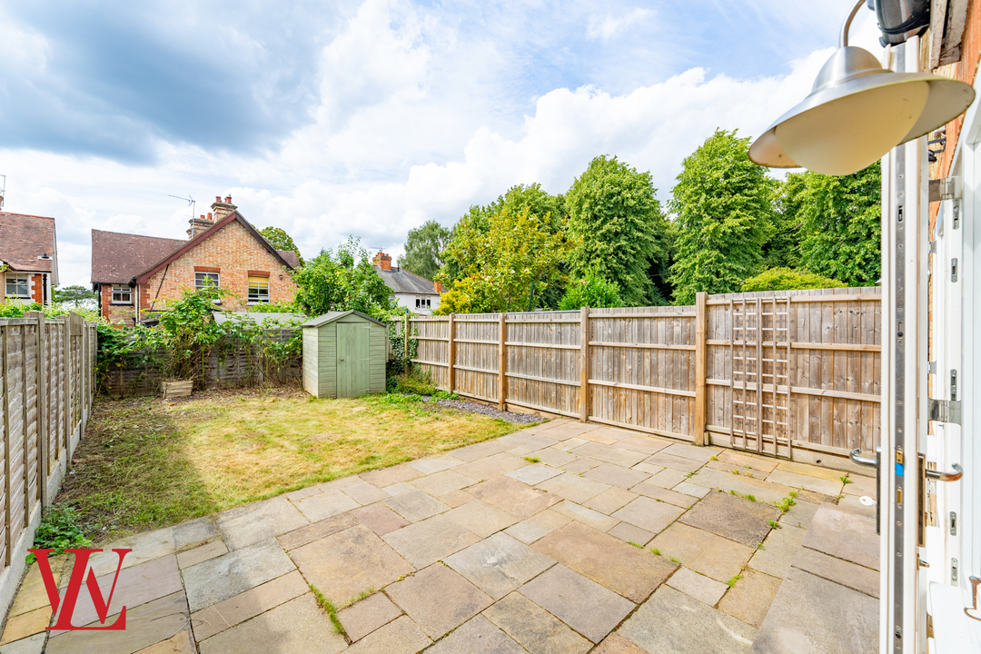 3 bed detached house for sale in Manor Road, Bishop's Stortford  - Property Image 21