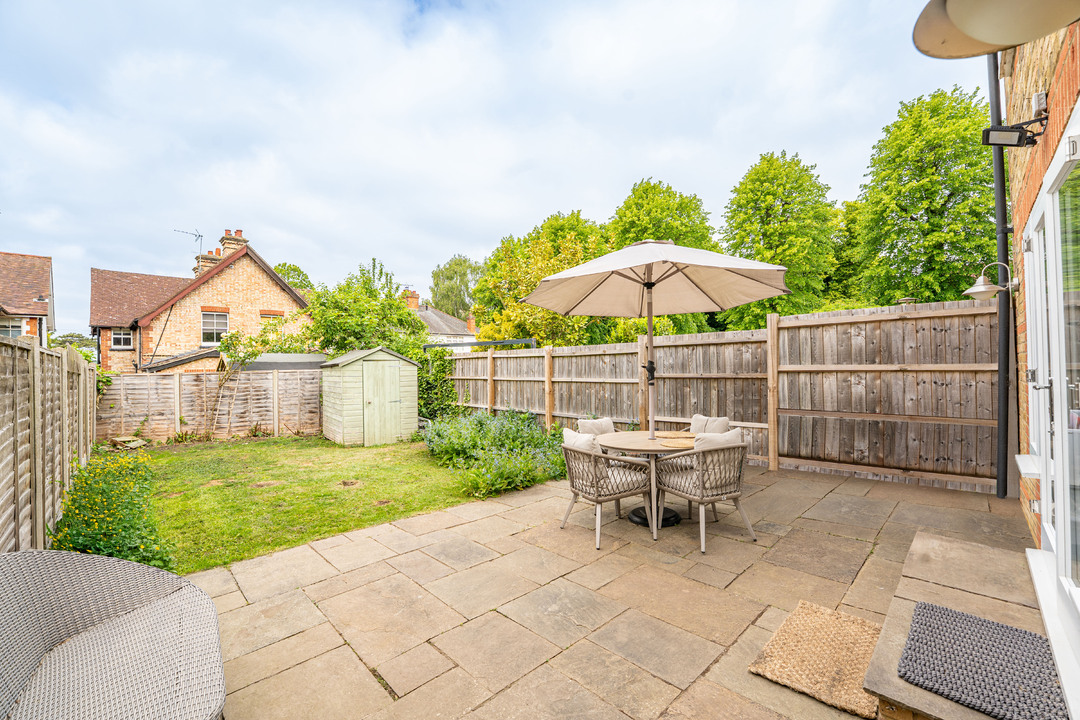 3 bed detached house for sale in Manor Road, Bishop's Stortford  - Property Image 18