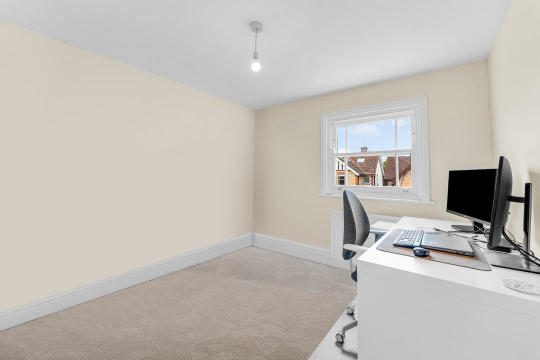 3 bed detached house for sale in Manor Road, Bishop's Stortford  - Property Image 17